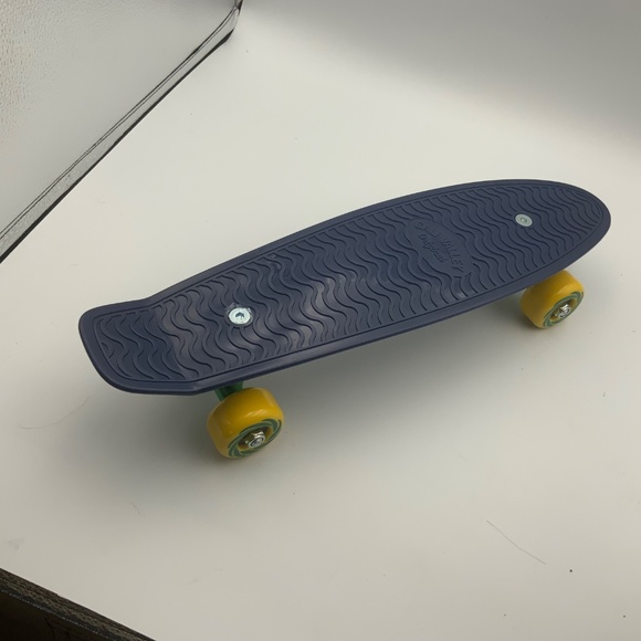 CALI VALLEY ORIGINAL 17“ KID‘S SKATEBOARD - Picture 2 of 4